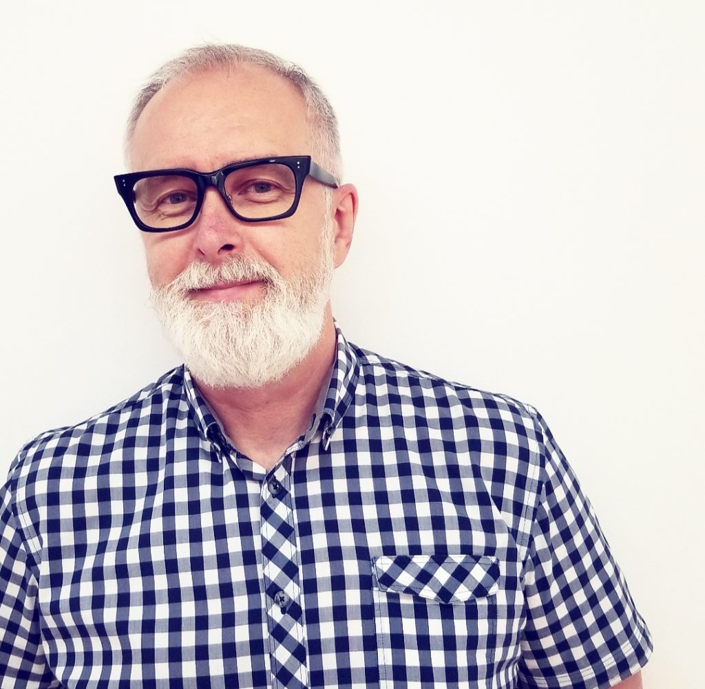 1 2 retractable water hose reel